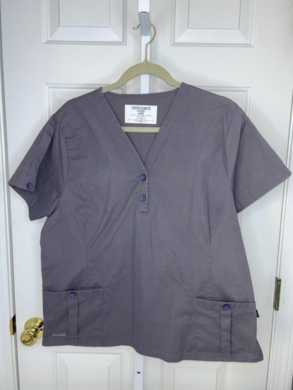 Ecko Unlimited Women's Grey Short Sleeve V-Neck Scrub Top